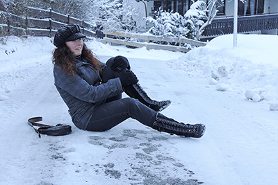 snow-womanfallen